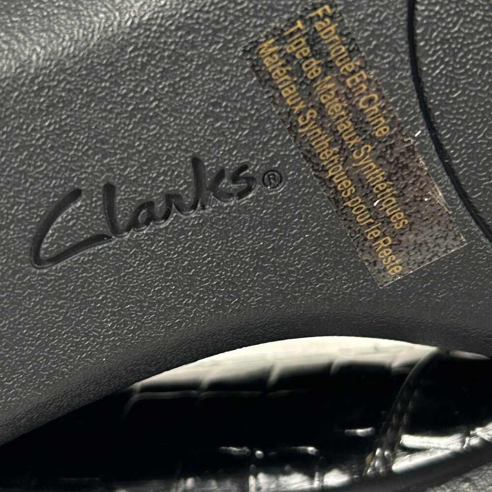 Clarks Gael Bobtail Loafers Black Croc Patent Comfort Slip-On Size 11 - Picture 11 of 13
